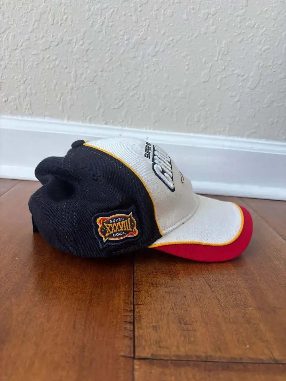 Reebok NFL New England Patriots Super Bowl XXXVIII Champions Hat